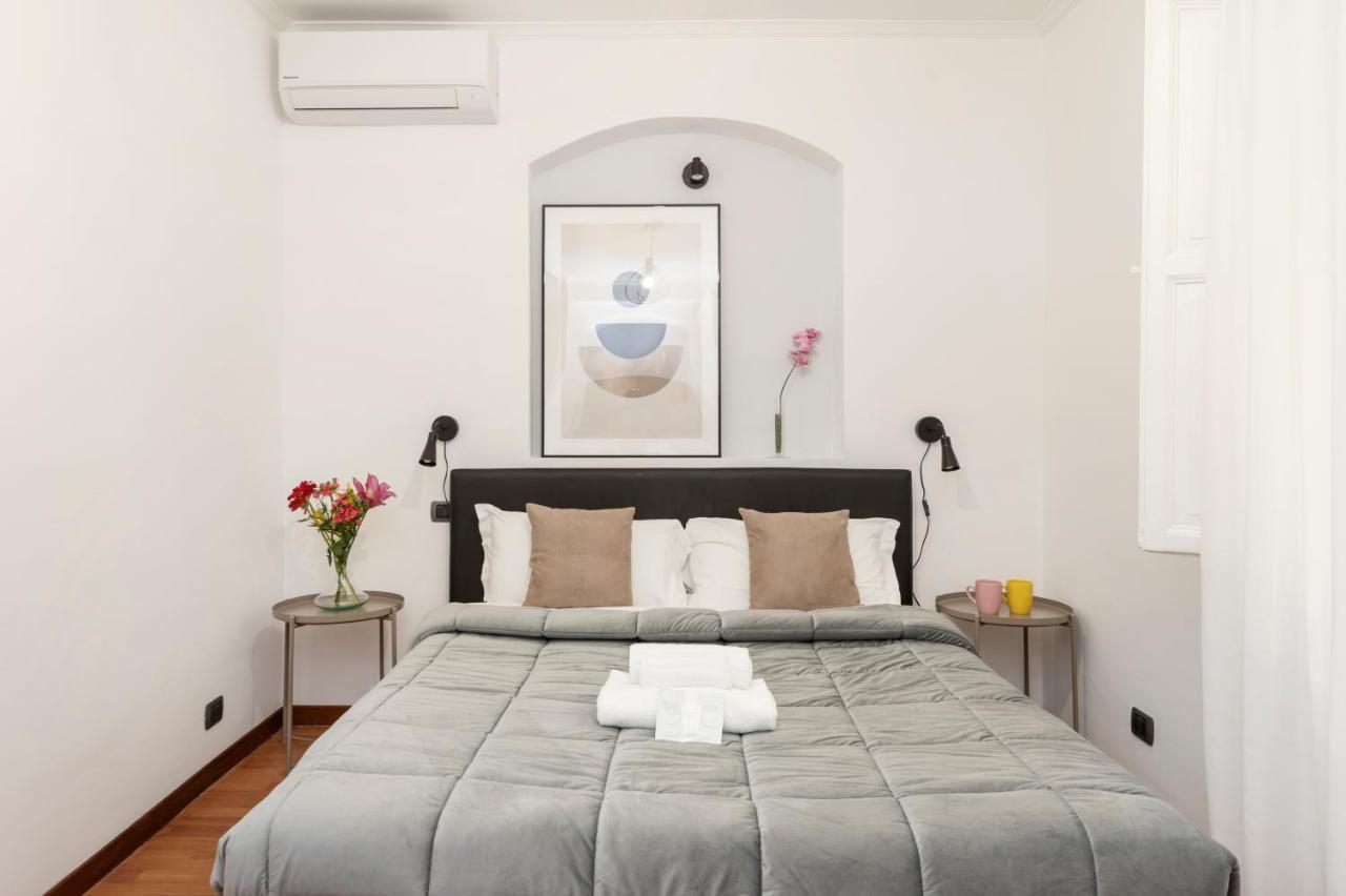White Rooms Colosseo Rome Bagian luar foto